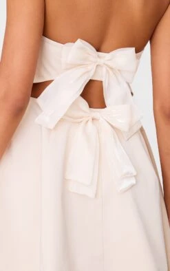 Prettylittlething Cream Satin Bandeau Bow Back Shift Dress -Pretty Little Thing Shop e6f60d2a940e9774efffc1b389f0f2b1ba4cbe94 cnl4663 4