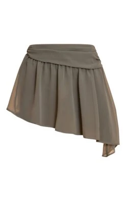 Prettylittlething Khaki Chiffon Fold Over Detail Floaty Mini Skirt 11 Prettylittlething Khaki Chiffon Fold Over Detail Floaty Mini Skirt -Pretty Little Thing Shop e787de86791a2dba12c0931e117c6770a783603f CNN0039 6 khaki chiffon fold over detail floaty mini skirt