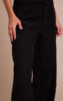 Prettylittlething Black Tailored Woven Seam Detail Pants -Pretty Little Thing Shop e81781af4af646764fce2a769b2ac29f3b8c5ebd CNO6715 4 black tailored woven seam detail trousers