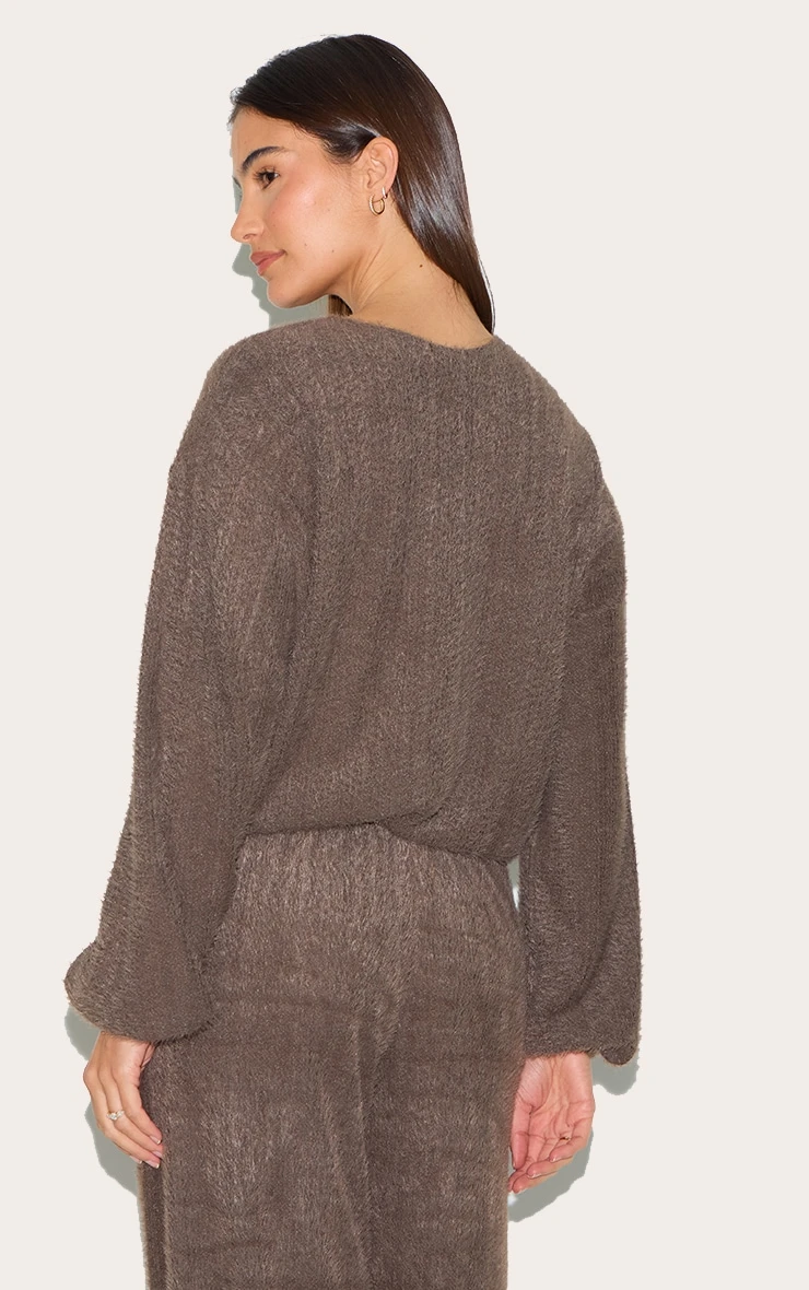 Prettylittlething Brown Textured Button Up Long Sleeve Cardigan 2 Prettylittlething Brown Textured Button Up Long Sleeve Cardigan - Image 2