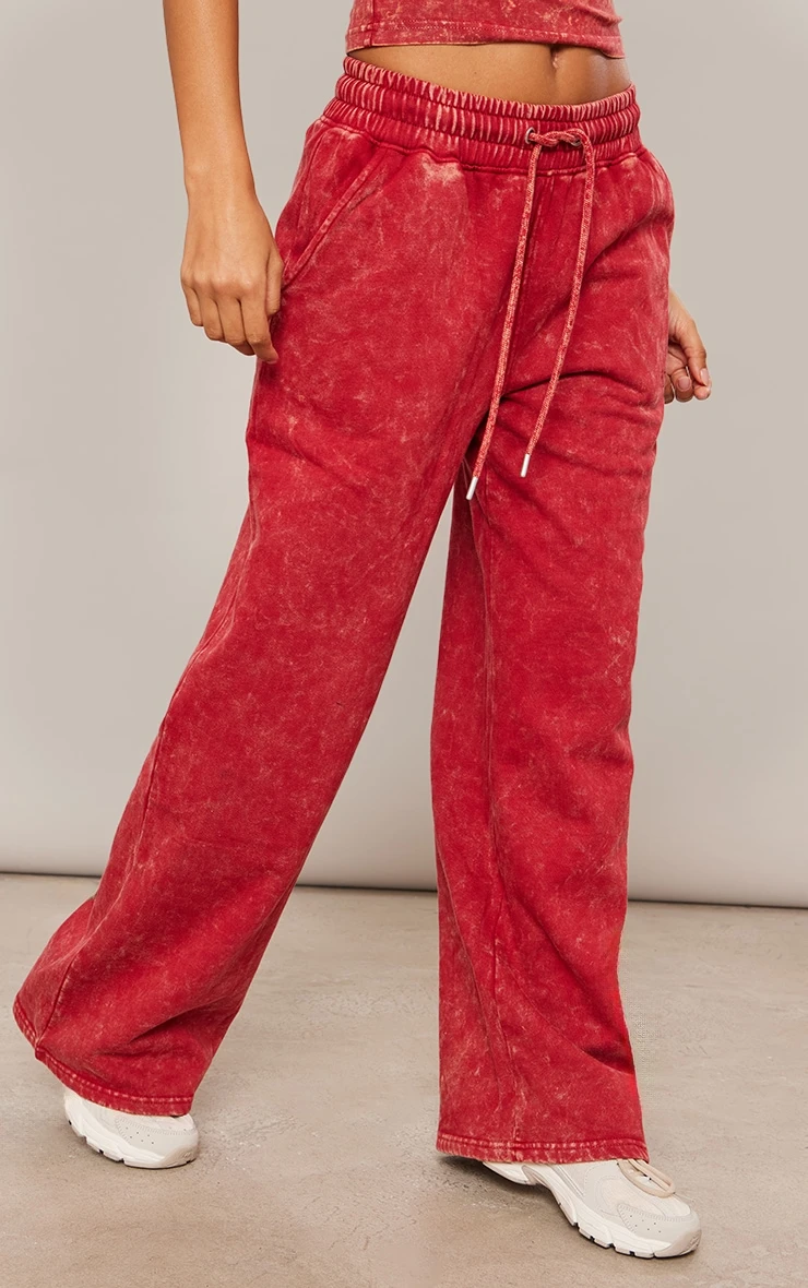 Prettylittlething Red Washed Oversized Low Rise Wide Leg Sweatpants 1 Prettylittlething Red Washed Oversized Low Rise Wide Leg Sweatpants