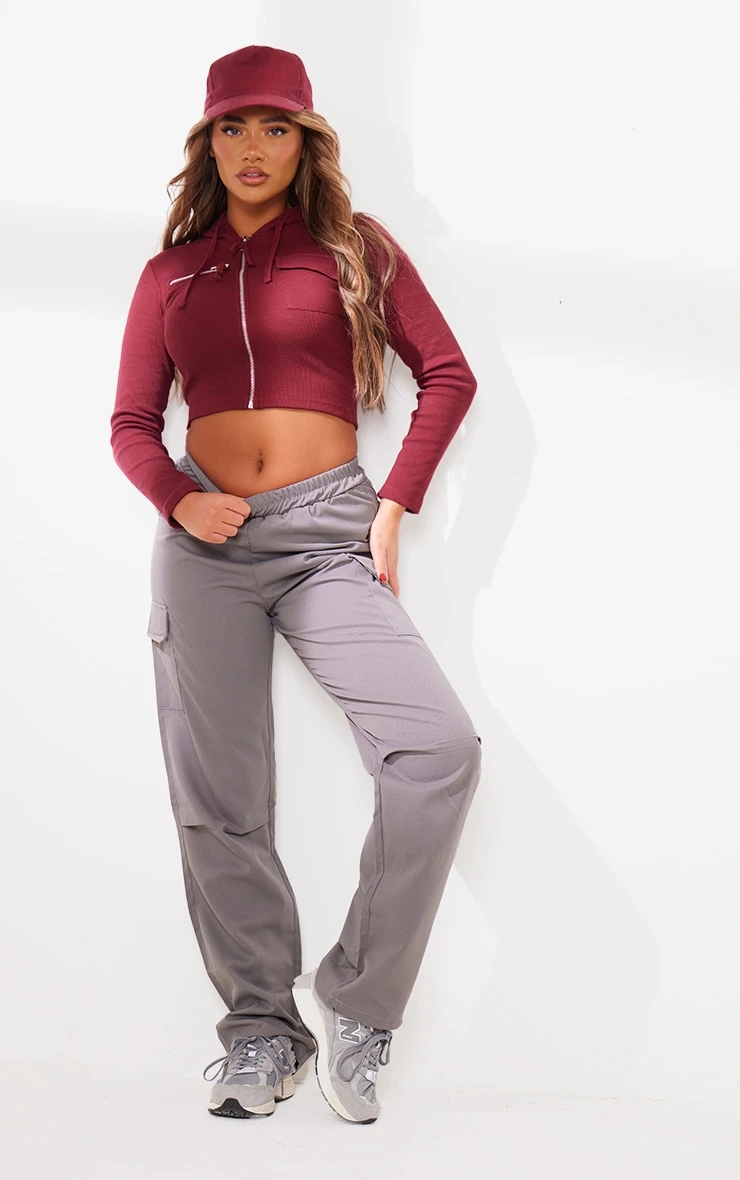 Prettylittlething Grey Elasticated Waist Straight Leg Cargo Pants 1 Prettylittlething Grey Elasticated Waist Straight Leg Cargo Pants