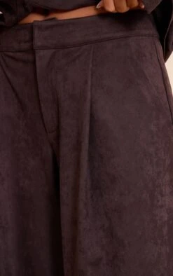 Chocolate Suede Straight Leg Pant -Pretty Little Thing Shop e9d8cb23b5701bbe874dcca537181bc017340fd6 CNO2309 4 chocolate suede straight leg trouser