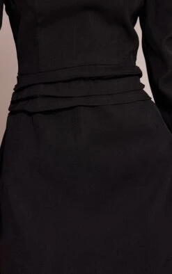 Prettylittlething Black Woven V Neck Blazer Dress -Pretty Little Thing Shop ed136b0ea85f1ed9f24159f1f74ab9d119ecb34c CNO3380 4 black woven v neck mini shift dress