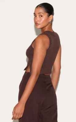 Prettylittlething Deep Chocolate Knitted Ribbed Detail Vest -Pretty Little Thing Shop ee31278af5b7d29c3356b2fd710cfa9d47208555 CNL9740 2 deep chocolate knitted ribbed detail vest