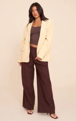 Prettylittlething Buttercream Super Boxy Sleeve Seam Detail Blazer -Pretty Little Thing Shop eecc2af2e019eafa9163bea215260bb75fe6387a CNM5304 3 buttercream super boxy sleeve seam detail blazer