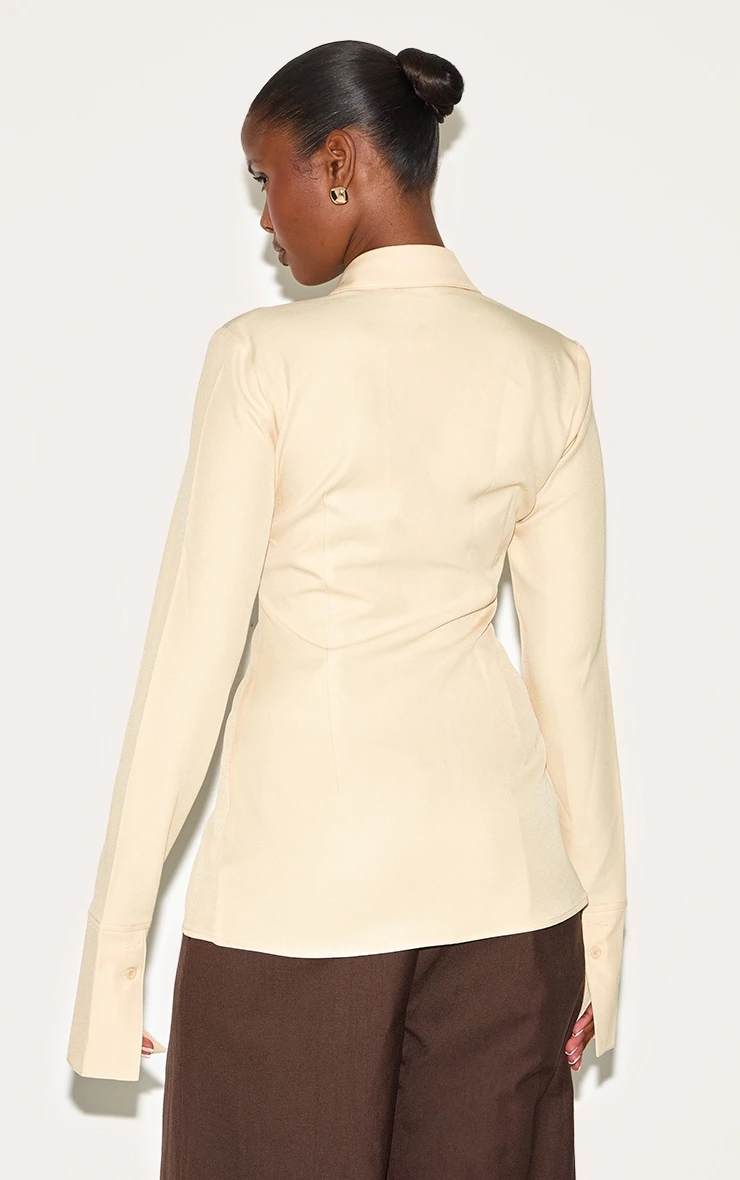 Prettylittlething Butter Yellow Woven Fitted Shirt 2 Prettylittlething Butter Yellow Woven Fitted Shirt - Image 2