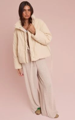 Prettylittlething Cream High Neck Tie Waist Quilted Puffer Jacket 7 Prettylittlething Cream High Neck Tie Waist Quilted Puffer Jacket -Pretty Little Thing Shop f1c7c987bf04a5ac935ecbaf7e47b9cae9651d20 CNN8443 3 cream high neck tie waist quilted jacket