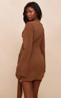 Prettylittlething Chocolate Woven Plunge Wrap Shirt Dress 6 Prettylittlething Chocolate Woven Plunge Wrap Shirt Dress -Pretty Little Thing Shop f2f2be3746dd3ed5545dba0d5110f823a2814527 CNM1584 2 chocolate woven plunge wrap shirt dress