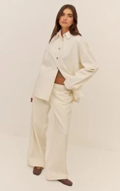 Prettylittlething Ecru Low Rise Wide Leg Style Jeans