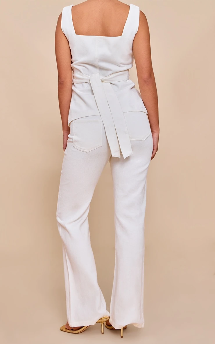Prettylittlething White Mid Waist Straight Leg Jeans 3 Prettylittlething White Mid Waist Straight Leg Jeans - Image 3