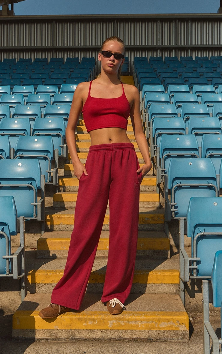 Red Prettylittlething Straight Leg Sweatpants 1 Red Prettylittlething Straight Leg Sweatpants