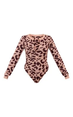 Prettylittlething Leopard Soft Knit Button Up Bodysuit -Pretty Little Thing Shop f789f45016b968015105b46183cc87e7ed0b5f23 cnj6040 5