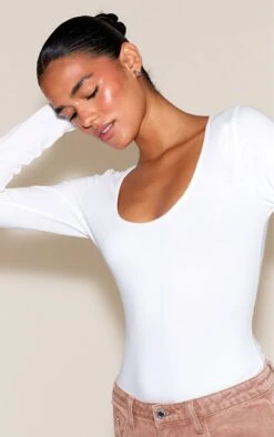 Prettylittlething White Cotton Scoop Neck Long Sleeve Bodysuit -Pretty Little Thing Shop fb0a53ff2573f9f730467ac46eeadcabbb0e516b CNN7542 4 white cotton scoop neck long sleeve bodysuit