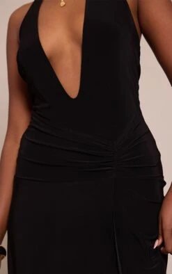Prettylittlething Black Plunge Ruched Midaxi Dress -Pretty Little Thing Shop fcb472a6e2ac054b9ffa15fc01819758dc6e6b4b CNO5161 4 black plunge ruched midaxi dress